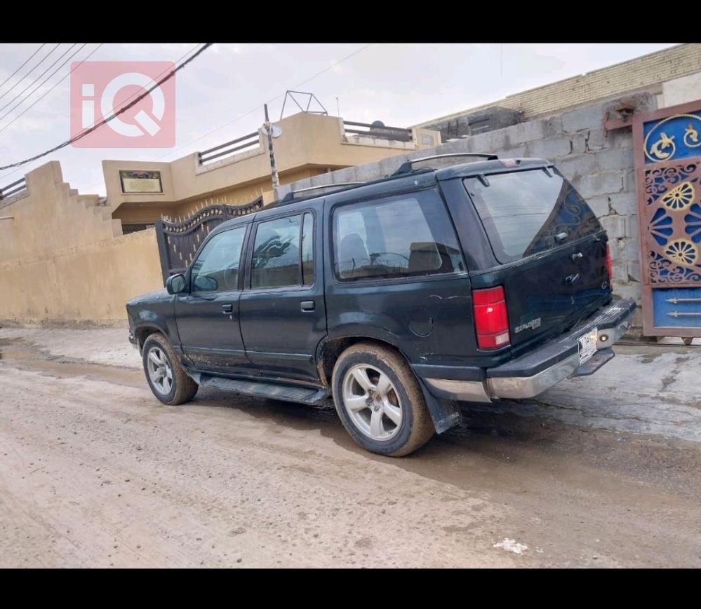 Ford Explorer